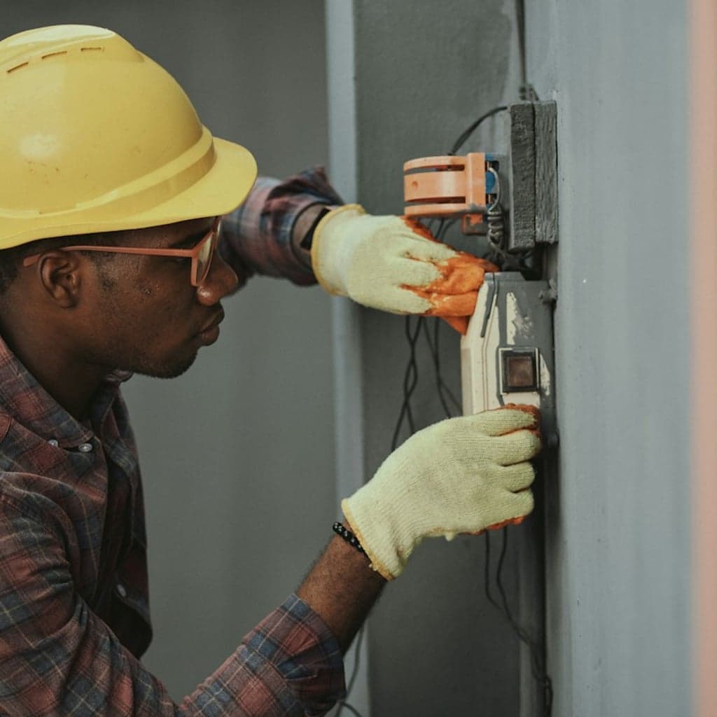 Electrician & Wiring